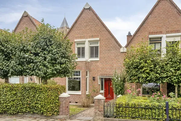 Tussenwoning te koop: Oudelandsepoort 16, Tholen