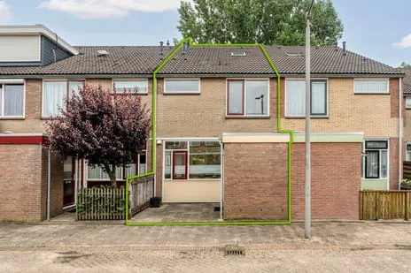 Terraced house for sale: Oudenboschstraat 69, De Laar-West Arnhem