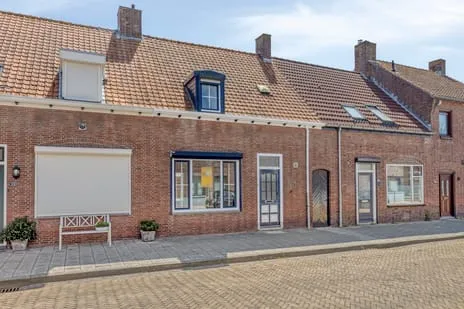 Tussenwoning te koop: Oudestad 17, Kern Biervliet Biervliet (Gem. Terneuzen)