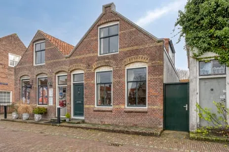 Twee-onder-één-kap te koop: Oudestraat 17, Veere Veere