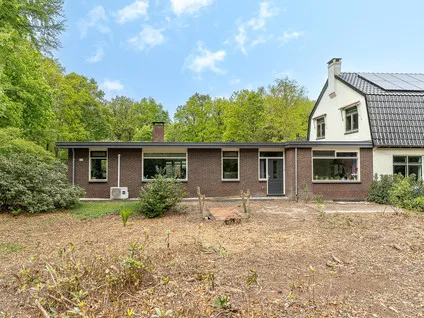 Twee-onder-één-kap te koop: Oudeweg 122, Verspreide huizen Hulshorst Hulshorst