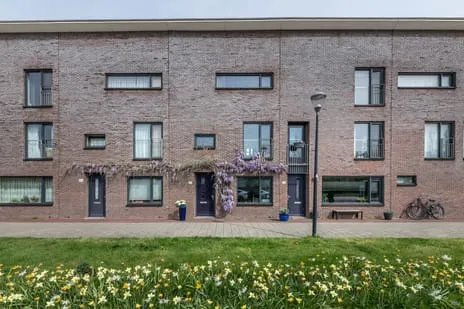 Tussenwoning te koop: Oudeweg 83A, Sportliedenbuurt Haarlem