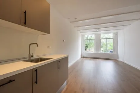 Studio te koop: Oudezijds Voorburgwal 171E, Burgwallen-Oost Amsterdam