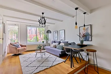 Studio for sale: Oudezijds Voorburgwal 69B, Burgwallen-Oost Amsterdam