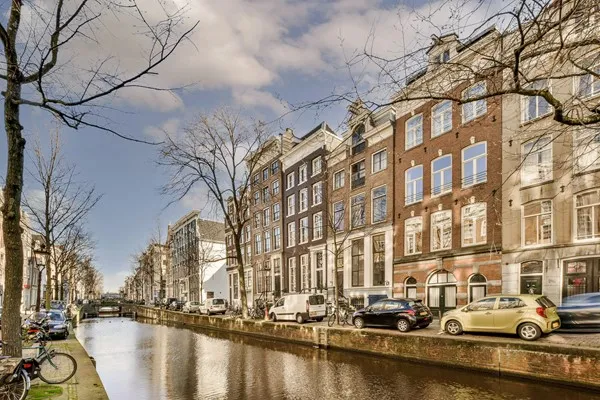 Appartement te huur: Oudezijds Achterburgwal 173E, Amsterdam
