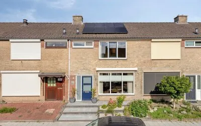 Tussenwoning te koop: Oudlandsestraat 61, Steenbergen-Zuid Steenbergen