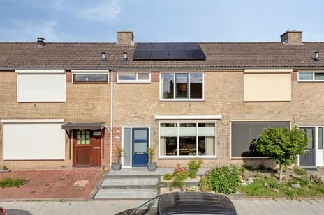 Terraced house for sale: Oudlandsestraat 61, Steenbergen-Zuid Steenbergen (Nb)