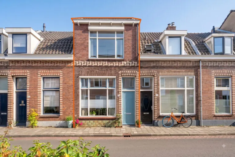 Tussenwoning te koop: Oudwijkerdwarsstraat 141, Utrecht