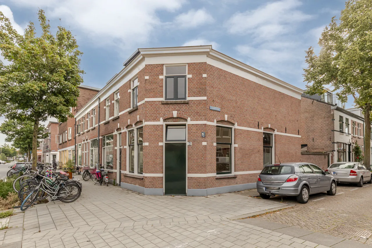 Tussenwoning te koop: Oudwijkerdwarsstraat 71, Utrecht