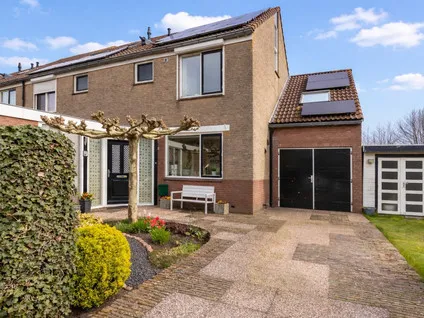 Hoekwoning te koop: Overbuurt 13, Rijnsaterwoude Rijnsaterwoude