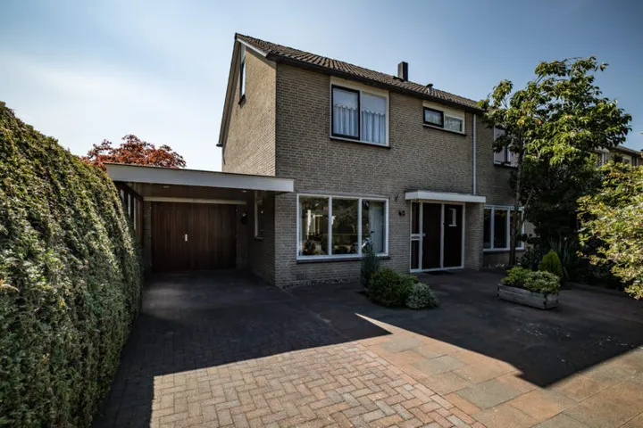 Hoekwoning te koop: Overcinge 42, Schelfhorst Noordoost Almelo