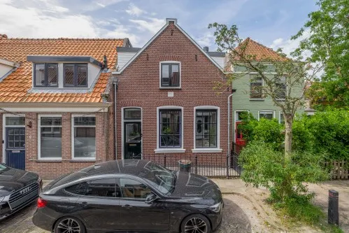 Tussenwoning te koop: Overdiepad 18, Staatsliedenkwartier en Landstraten Alkmaar