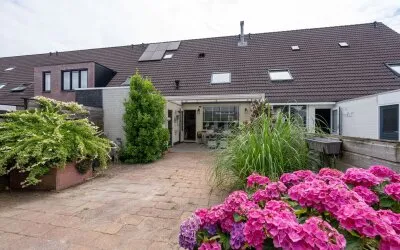 Tussenwoning te koop: Overlanderstraat 337, Overlanderstraat en omgeving Purmerend
