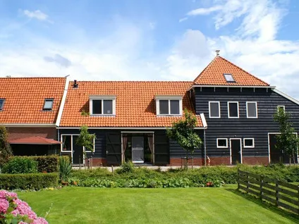 Vrijstaande woning te huur: Overleek 25ADE-PAARDENBOX, Verspreide huizen Monnickendam