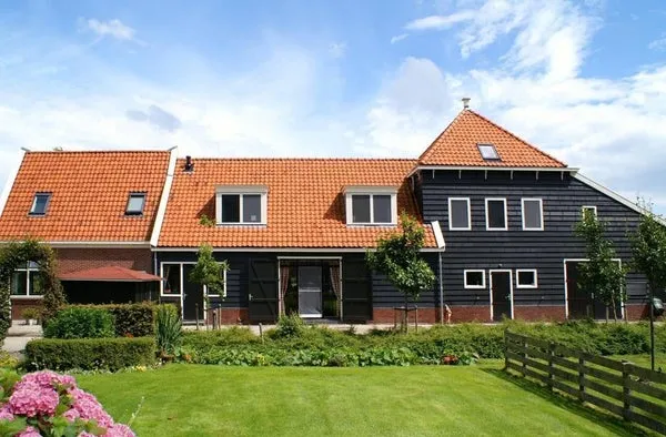 Woning te huur: Overleek, Verspreide huizen Monnickendam