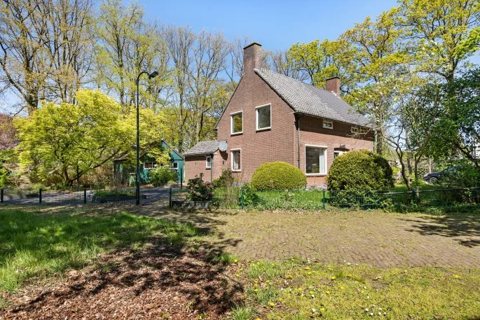 Twee-onder-één-kap te koop: Overmaatweg 51, Buurtschap Lonneker-West Enschede