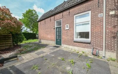 Tussenwoning te koop: Overmeerseweg 129, Splegelpolder Nederhorst Den Berg