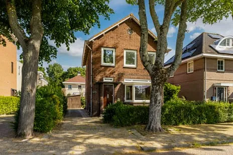 Vrijstaande woning te koop: Overschiese Kleiweg 675, Zestienhoven Rotterdam