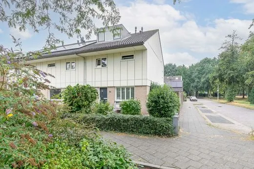 Hoekwoning te koop: Overtoom 94, Amersfoort