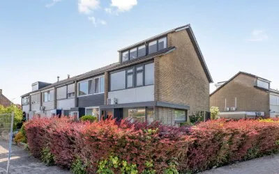 Hoekwoning te koop: P.A. de Genestetstraat 1, Winklerplein-Zuid Sliedrecht