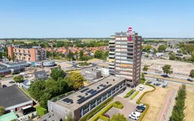 Apartment for sale: P C Hooftstraat 105, Dichters- en Schrijversbuurt Hellevoetsluis