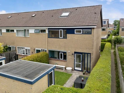 Hoekwoning te koop: P J Oudplein 22, Franeker Sexbierumerplan Franeker