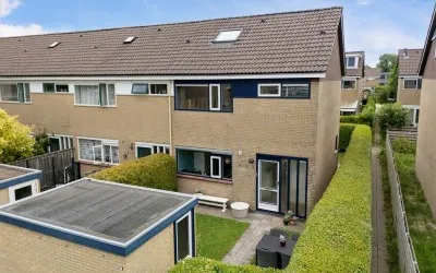 Corner house for sale: P J Oudplein 22, Franeker Sexbierumerplan Franeker