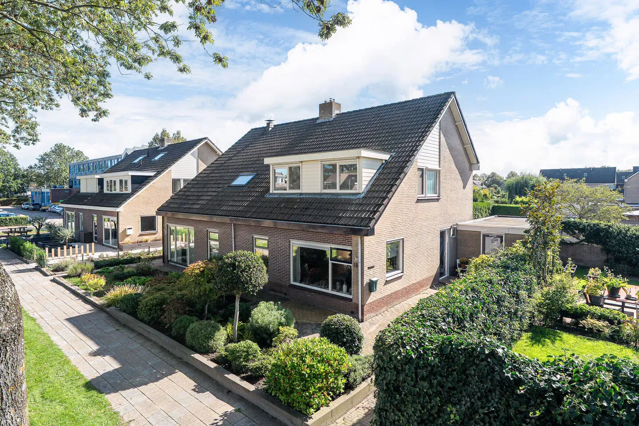 Hoekwoning te koop: P J Troelstrastraat 15, Franeker