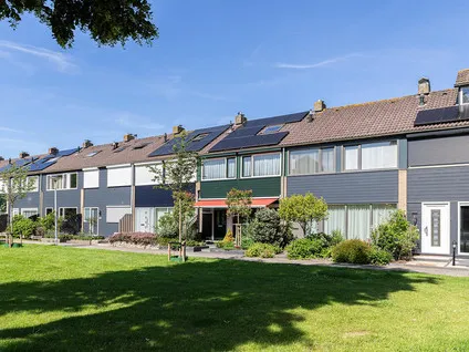 Terraced house for sale: P.J. Troelstrastraat 5, Staatsliedenbuurt Papendrecht