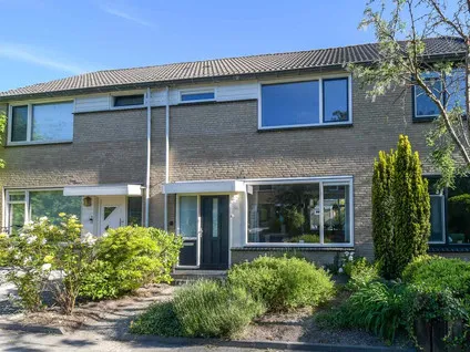 Tussenwoning te koop: P.K.Pelstraat 34, De Singels west Drachten