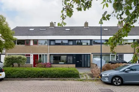 Tussenwoning te koop: P.W.A.Cort van der Lindenstraat 38, Oosterpark Harlingen