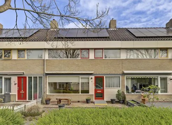 Tussenwoning te koop: P.W.A.Cort van der Lindenstraat 87, Oosterpark Harlingen