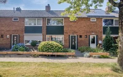 Terraced house for sale: P. Zeemanstraat 9, Eerbeekse Enk Eerbeek