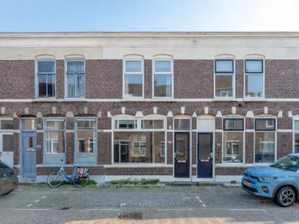 Tussenwoning te koop: P.C. Bothstraat 28, Ouwe Gouwe Gouda