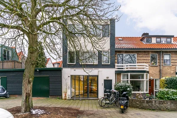 Woning te koop: P.C. Hooftlaan, Kapelbuurt Driehuis Nh