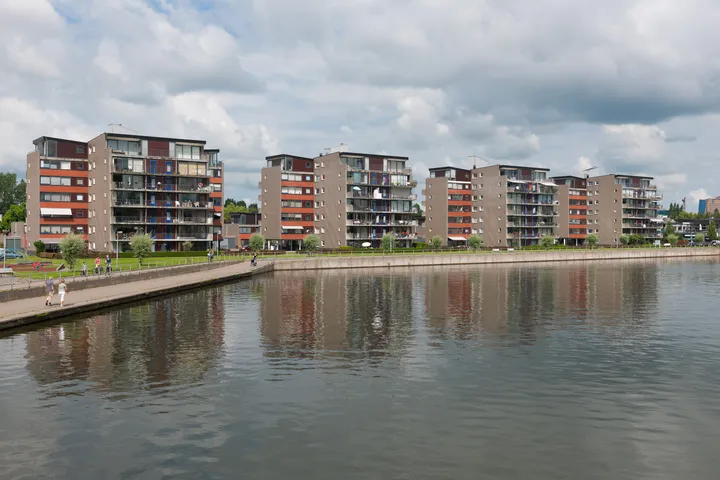 Huurwoning: P.J. Noël Bakerstraat 140 in Groningen - €1.228 per maand - 94m²