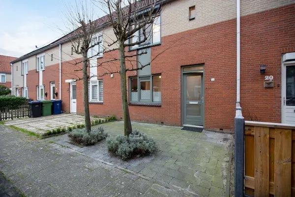 Tussenwoning te koop: P.S. Gerbrandypad 22, Staatsliedenwijk Midden Almere