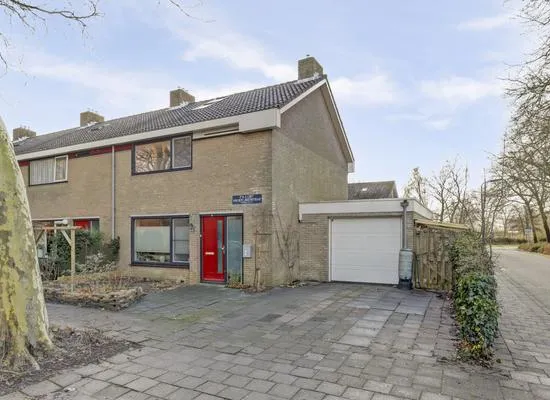 Hoekwoning te koop: P.W.A.Cort van der Lindenstraat 2, Oosterpark Harlingen