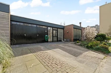 Tussenwoning te koop: P C Boutenssingel 48, Dichtersbuurt Capelle Aan Den Ijssel