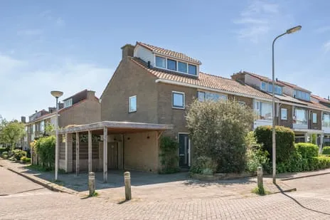 Hoekwoning te koop: P J Warmerdamstraat 20, De Zilk De Zilk