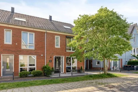 Hoekwoning te koop: Paaldijk 96, Bangert en Oosterpolder - Buurt 35 02 Zwaag