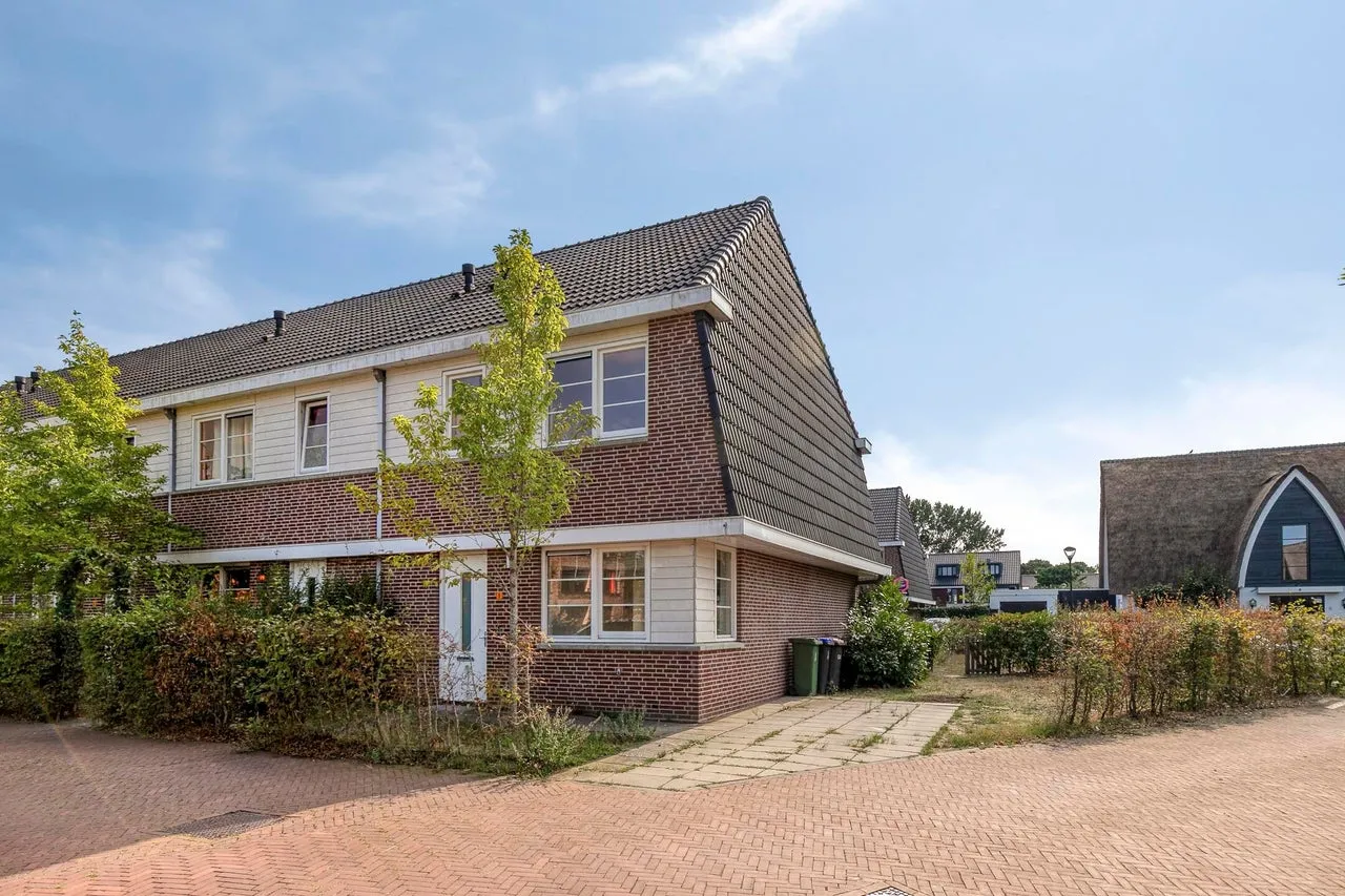 Woning te huur: Paardenkastanjeplein, Blaricum