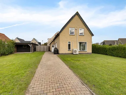 Detached house for sale: Paasduinweg 6, Buren Buren
