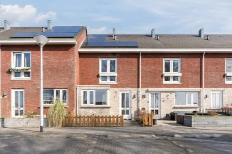 Tussenwoning te koop: Paasloostraat 76, Werkeren Zwolle