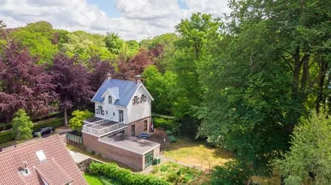 Detached house for sale: Paauwlaan 1, Drie Papegaaien Wassenaar