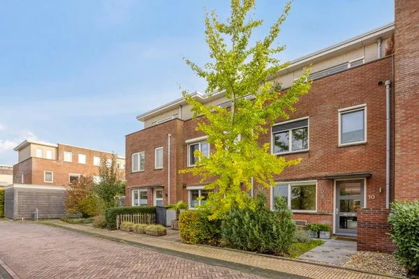 Tussenwoning te koop: Pad van Witte Veder 10, De Hooilanden Wageningen
