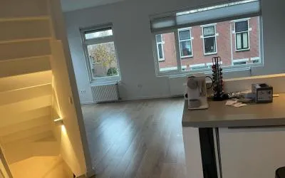 Hoekwoning te huur: Padangstraat 1A, Lombok-West Utrecht