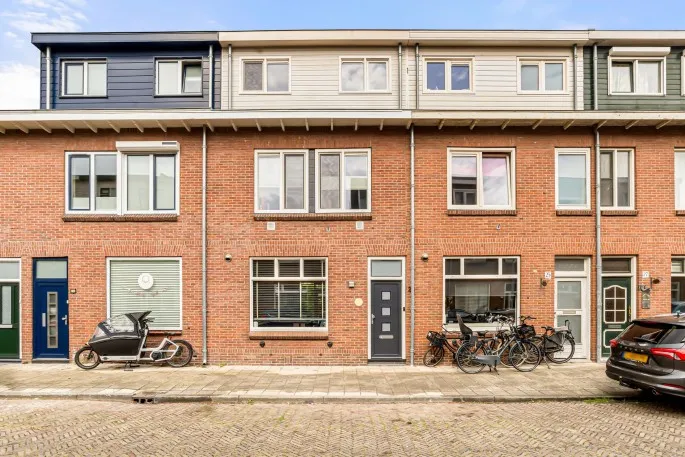 Tussenwoning te koop: Padangstraat 23, Medanbuurt Haarlem
