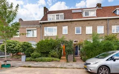 Tussenwoning te koop: Padualaan 63, Scharn Maastricht