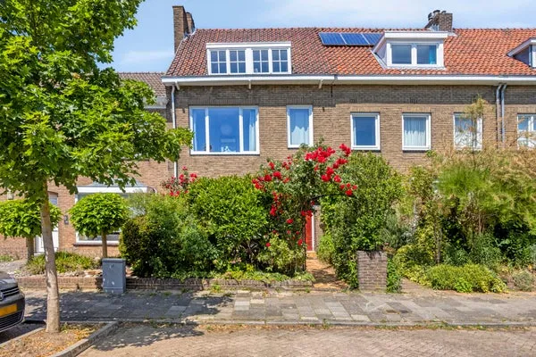 Terraced house for sale: Padualaan 63, Scharn Maastricht
